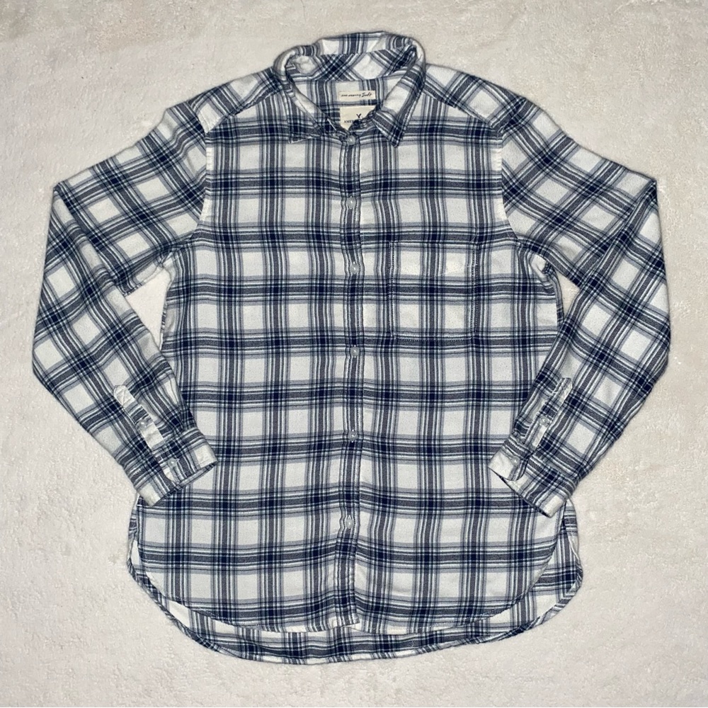 American Eagle Women’s Plaid Flannel